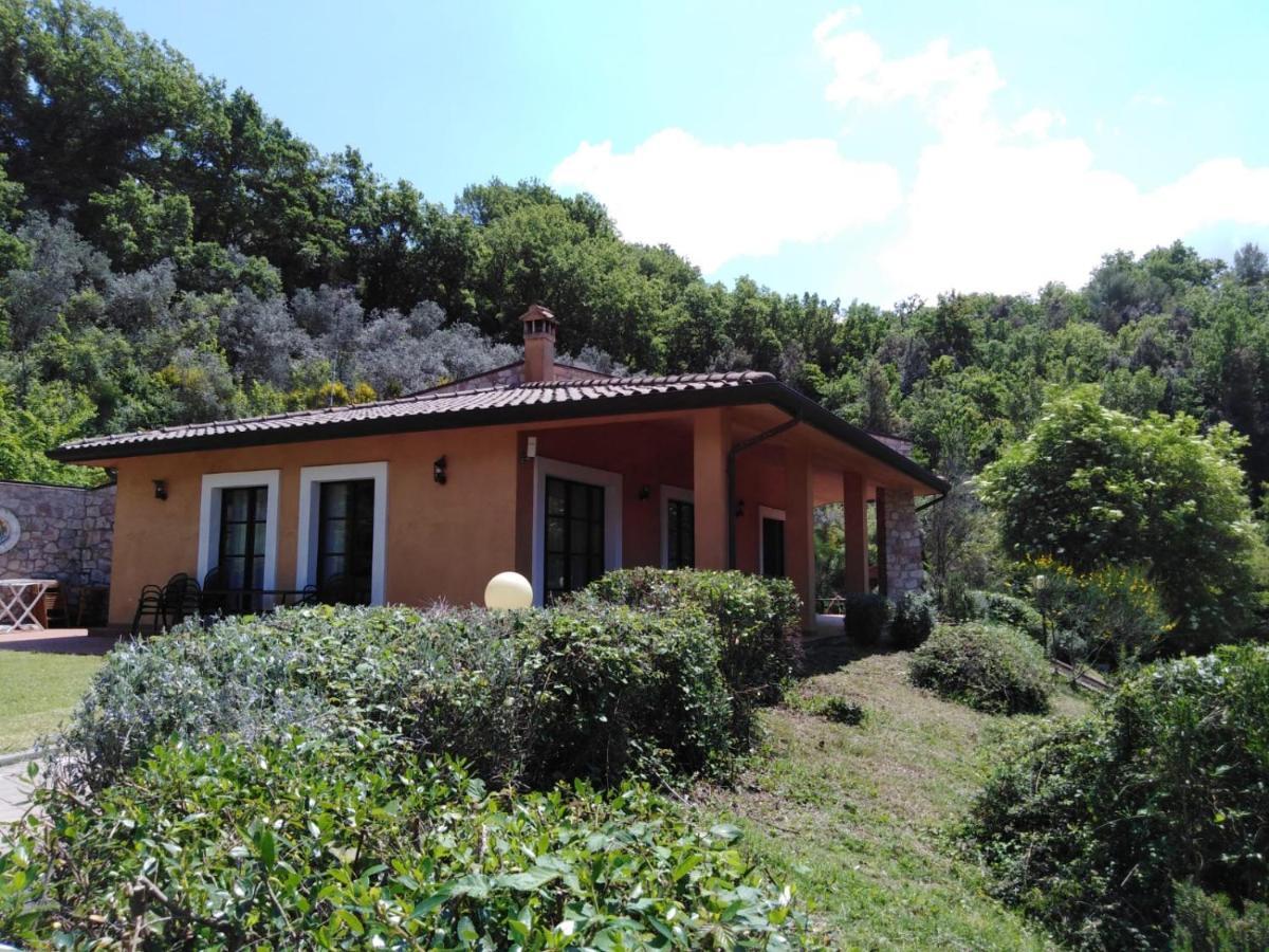 Ville Fontanelle Bettona Buitenkant foto